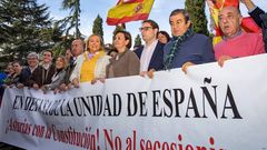 El vicepresidente de Foro, Francisco lvarez-Cascos; la presidenta del PP de Asturias, Mercedes Fernndez; la presidenta de Foro, candidata a la Presidencia del Principado, Carmen Moriyn y la candidata popular a la Presidencia del Principado, Teresa Mallada durante la manifestacin convocada por Foro Asturias en defensa de la unidad indisoluble de Espaa frente a las cesiones del Gobierno sanchista al independentismo