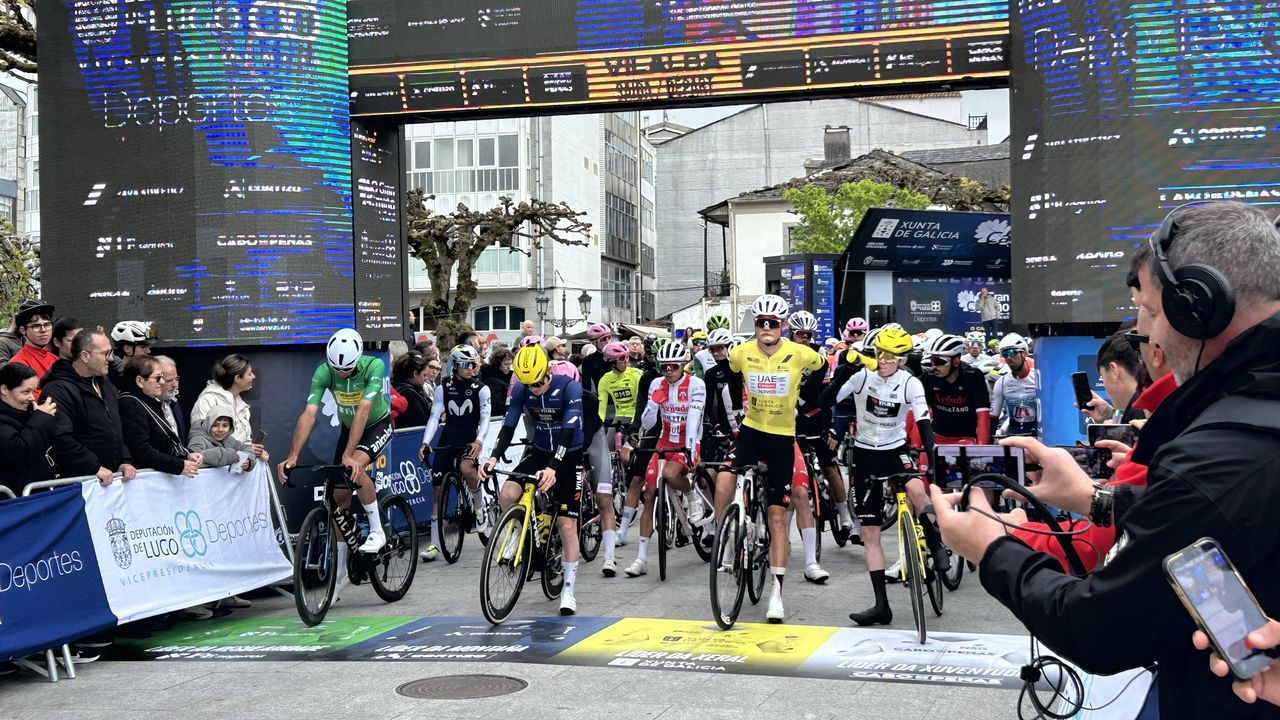 O Gran Camiño abrió en Vilalba una etapa histórica para el ciclismo gallego