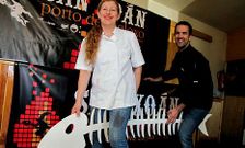 Rosa S�nchez y �lvaro Fuentes competir�n esta semana por ser el mejor chef de Porto Meloxo. 