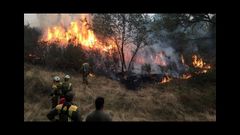 Incendio en la parroquia de San Fiz de Cangas, en Pant�n