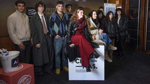 La programacin arranc con la proyeccin de las obras del taller Cine dende os corpos, impartido por la cineasta Anxos Fazns