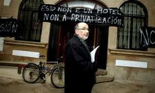 El vicerrector dijo no dar cr�dito a la situaci�n de malestar que se ha generado en el Cadarso.