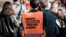 Voluntario del Sindicato de Inquilinas en una concentraci�n en Madrid