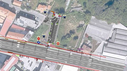 La travesía desemboca en la AC-12, unos metros antes del túnel del Sol y Mar en sentido A Coruña.
