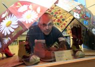 Guillermo Fern�ndez aprendeu o oficio da man de seu sogro Vicente, ou Chente. 