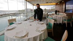 �ngel Quint�ns ultimando los detalles para la reapertura de su restaurante