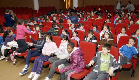 Ni�os en la Casa da Cultura.