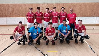 Plantilla del Escola Lubi�ns antes del debut en OK Plata ante el Congr�s