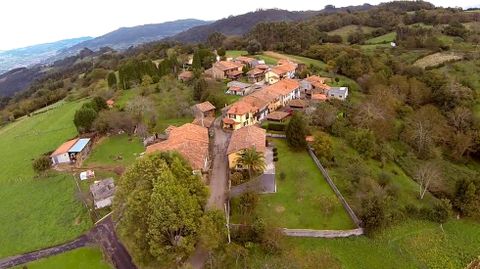 Pore�u, pueblo ejemplar�de Asturias