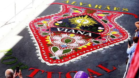 Alfombristas de Portugal tambi�n participaron como invitados.