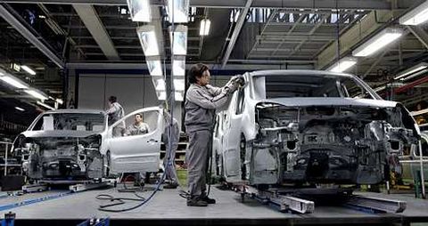 Los modelos C-Elyse y Peugeot 301 no estn respondiendo a las expectativas de venta en pases como Argelia, Turqua o Rusia. 