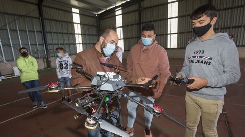 Curso de manejo de drones en Fonteboa 