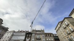 La gr�a lleva una d�cada instalada en el n�mero 3 de la Praza Maior.