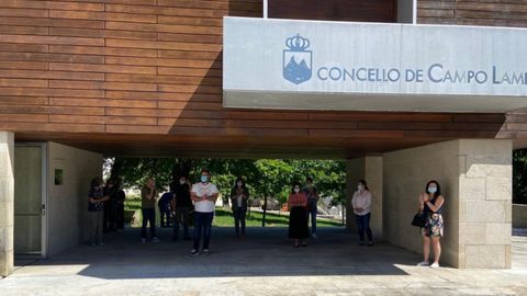 Minuto de silencio en el Concello de Campo Lameiro