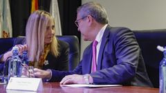 Isabel Perell� Dom�nech, presidenta del Tribunal Supremo y del Consejo General del Poder Judicial, clausur� esta edici�n de las Jornadas Jur�dicas de Sarria. En la imagen, charlando con Ignacio Picatoste, presidente del Tribunal Superior de Xustiza de Galicia