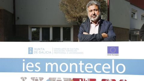 Miguel Carballa es el director del IES Montecelo de Pontevedra, que este curso pasará a ser un CIFP