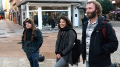Daniel Ahijado, Bel�n Moreno y V�ctor Moreno, integrantes de la cooperativa Enraizando, que desarrolla proyectos de atenci�n a personas