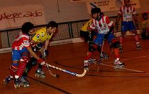 Imagen del �ltimo choque liguero entre el Cerceda y el Matar� en el Gonz�lez Laxe (4-3). 