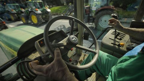 Los tractores toman las carreteras gallegas