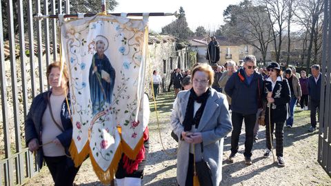 Celebracin de San Mauro con misa y procesin, y despus degustacin de callos y empanada