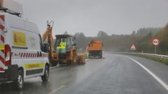 Cambios de las protecciones en la A-54 entre Lugo y Guntín que permitirán circular a 120 por este tramo limitado a 100
