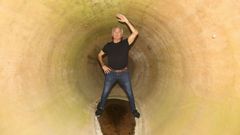 La tinaja es tan grande que su propietario cabe dentro