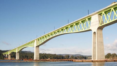 Arousa. El viaducto del Ave en el Ulla fue finalista en el 2016