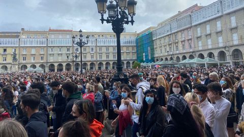 Miles de personas se concentran en Mara Pita, A Corua