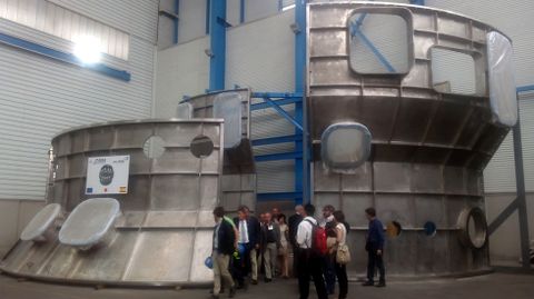 Representantes del proyecto JT-60AS visitan las piezas que se est�n construyendo en Asturfeito.
