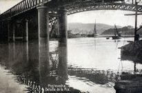 Los puentes para salvar r�os como el L�rez, en la foto, disparaban el coste del tren en el siglo XIX. 