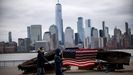 Viandantes con mascarilla, en Nueva York