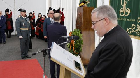 Homenaje a los cados en la comandancia de Ourense.