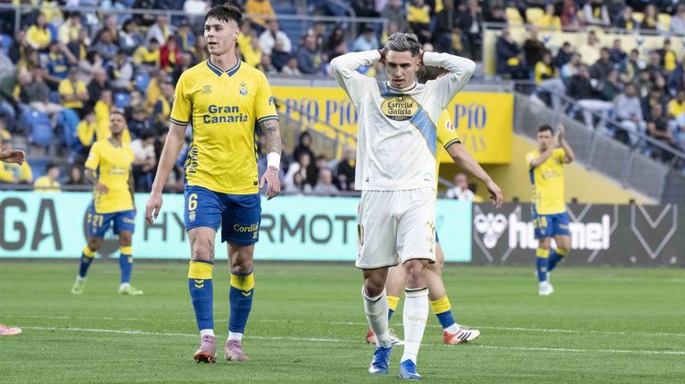 Yeremay, se lamenta durante el encuentro ante el Las Palmas.