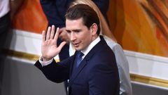 Sebastian Kurz abandona la sesi�n extraordinaria del Parlamento