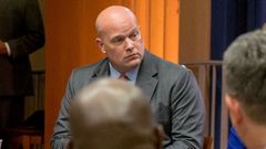 Whitaker sustituye a Sessions como fiscal general de manera interina