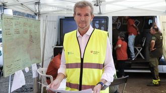O presidente da Xunta, Alfonso Rueda, no posto de mando avanzado de Quiroga, que visitou o xoves antes de facer a entreviosta en Monforte.