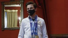 Ismael Navaza, en la recepci�n que tuvo lugar en el pazo de Raxoi tras proclamarse subcampe�n de Espa�a y lograr cuatro medallas nacionales