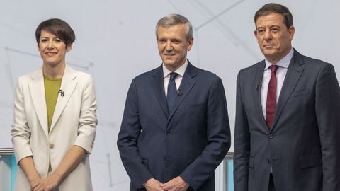 Ana Pontn, Alfonso Rueda y Jos Ramn Gmez Besteiro, durante las pasadas elecciones autonmicas.