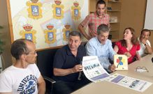 De la Iglesia, Ruiz, N�voa, Gonz�lez, Silva y Ben�tez, en el acto. 