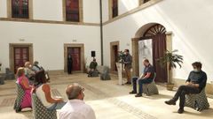 Presentaci�n de una revista con motivo del a�o dedicado a Carvalho Calero