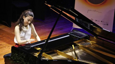 La pianista Noelia Rodiles, en su actuaci�n de ayer en el Clascl�s