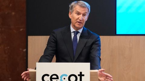 El presidente del PP, Alberto N��ez Feijoo, en un encuentro organizado por representantes empresariales