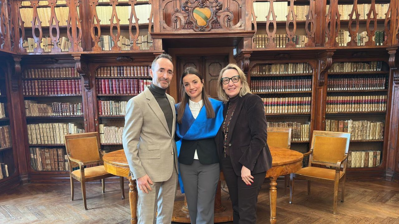 Paula Gamallo se doctoró cum laude de un doble grado en Bolonia