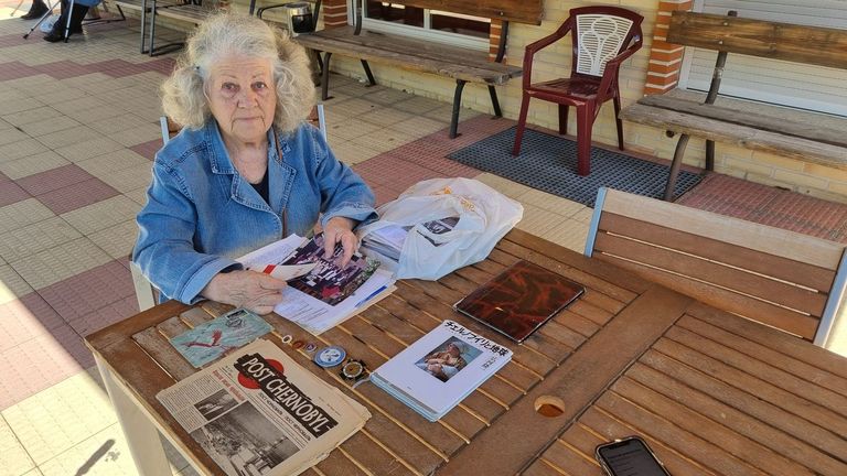 Irina Len, en su casa de Ourense.