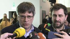 De izquierda derecha, el eurodiputado y candidato de Junts a las elecciones catalanas, Carles Puigdemont, y el eurodiputado y aspirante de los posconvergentes a la reeleccin en los comicios europeos, Toni Comn.