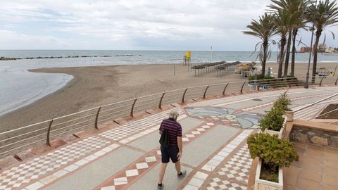 Las playas andaluzas reducirn su aforo alrededor de un 50 % este verano