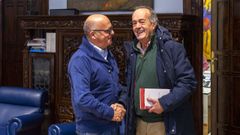 Jos� Manuel Baltar con el alcalde carballi��s, Francisco Fumega