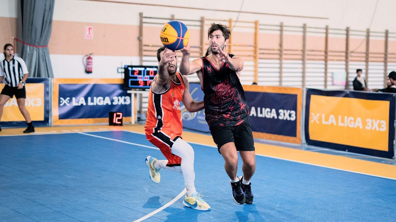 El pabellón boirense de A Cachada acoge una jornada de La Liga 3x3 de baloncesto