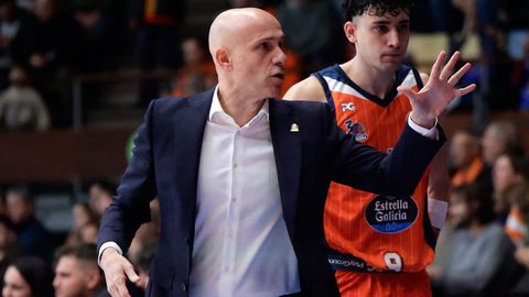 Carles Marco, durante un partido del Leyma Coru�a en el Coliseum.