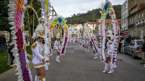 Gran concurso de disfraces y comparsas en Porto do Son